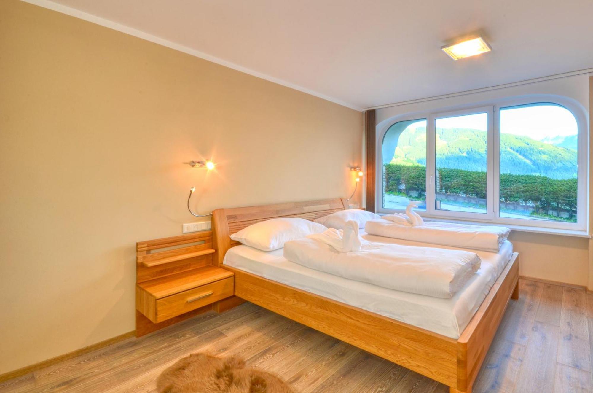 Appartement Eichenhof Top 2 by Alpen Apartments Zell am See Exterior foto