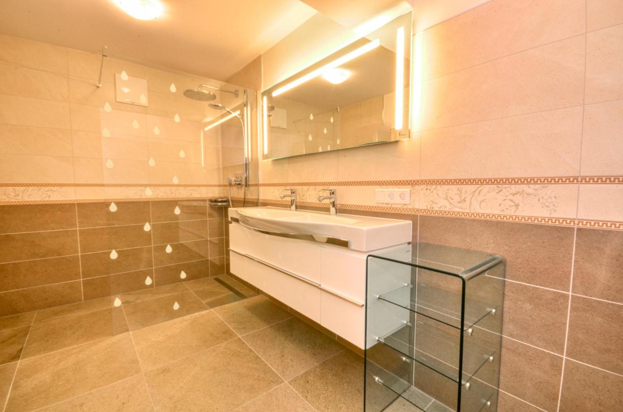 Appartement Eichenhof Top 2 by Alpen Apartments Zell am See Exterior foto